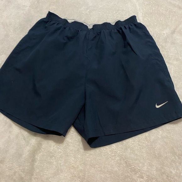 Nike Athletic Navy Shorts with Elastic Waistband - Picture 1 of 8